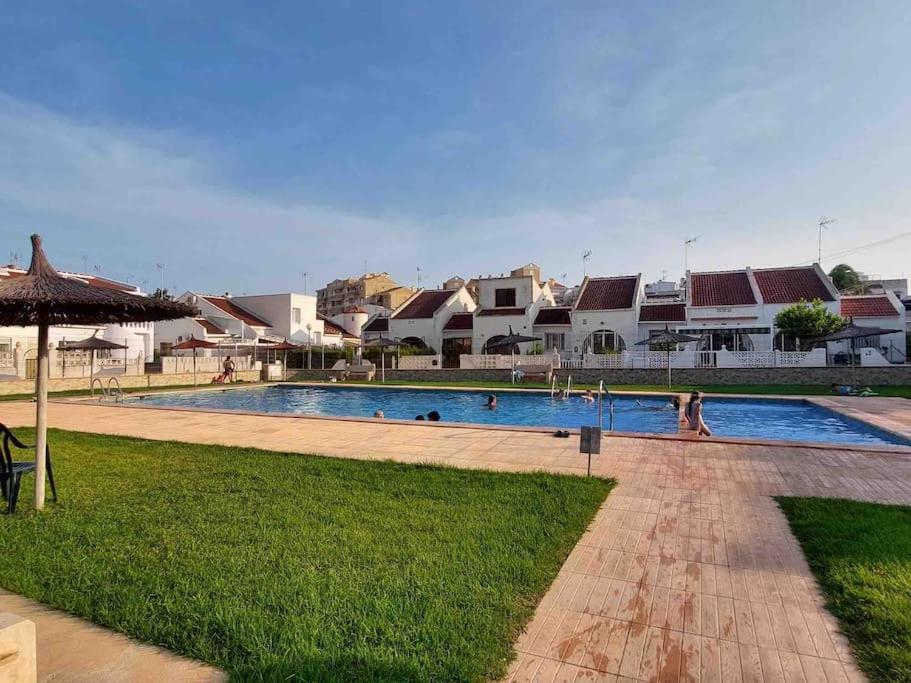 Haus Am Meer ตอร์เรเวียคา ภายนอก รูปภาพ